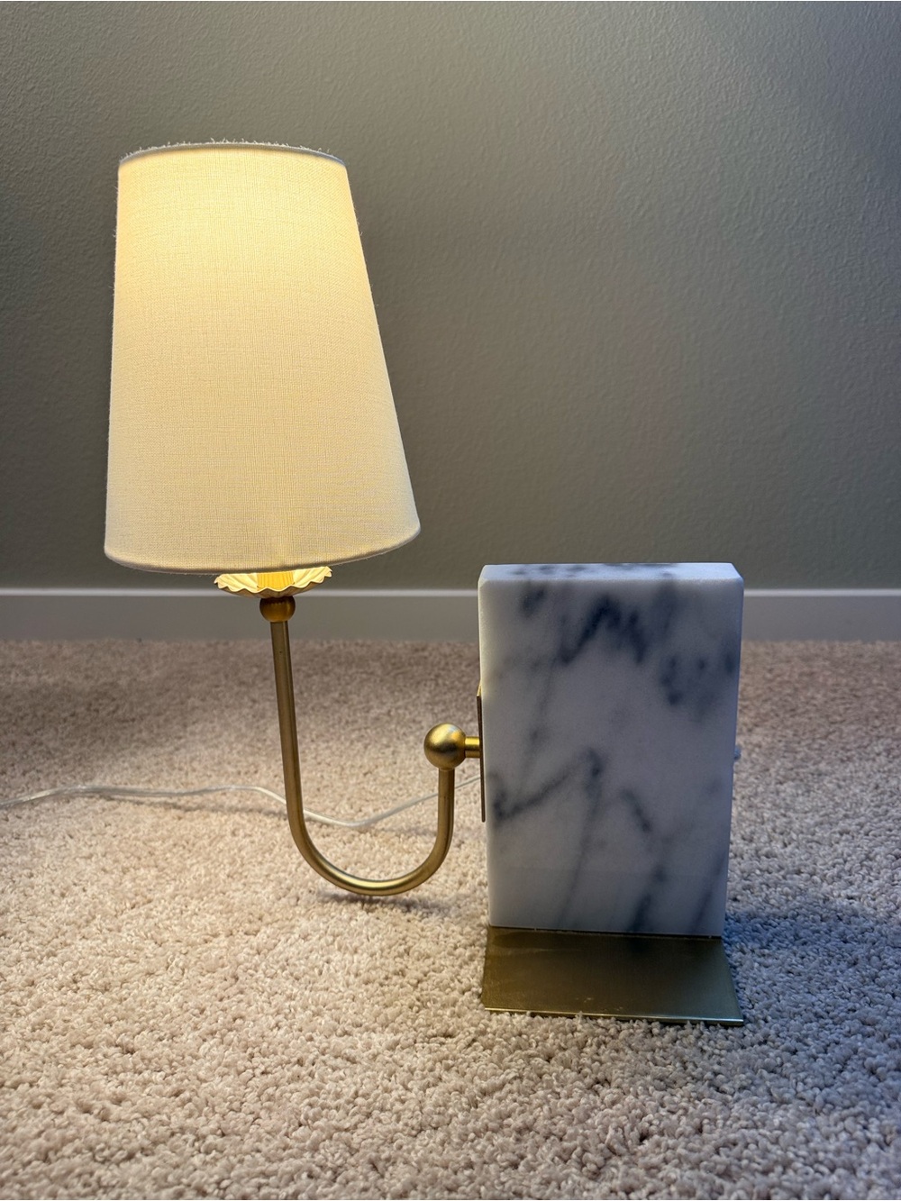 Viral, sold-out Hearth & Hand by Magnolia Marble Bookshelf Light - Picture 5 of 6